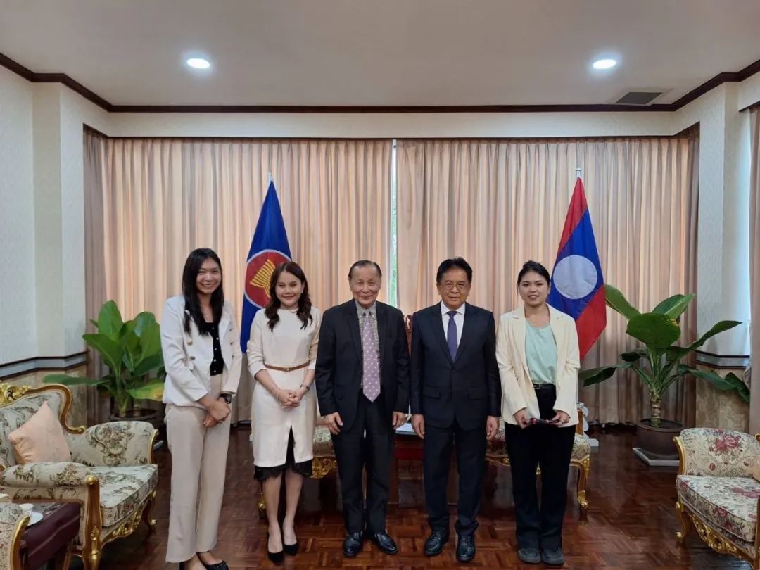 泰国格乐大学推动与老挝大使馆的教育合作