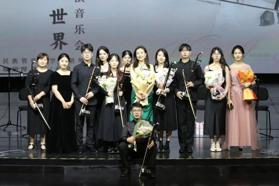 泰国格乐大学优秀学子风采集锦——快来看看优秀的学长学姐们（艺术类）